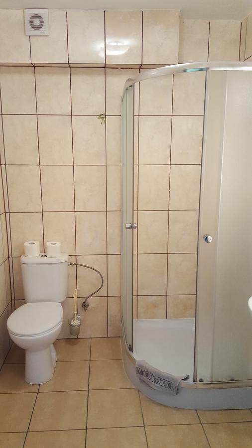 Gosciniec Kukle Exterior foto