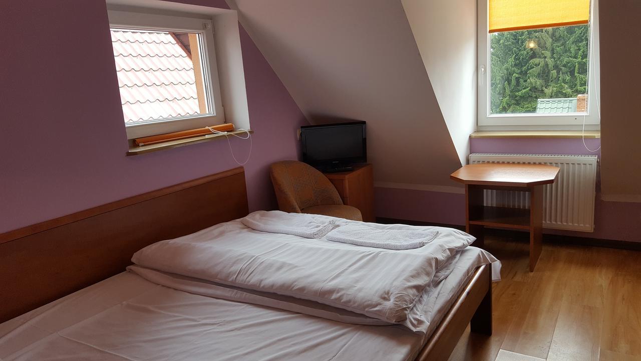 Gosciniec Kukle Exterior foto