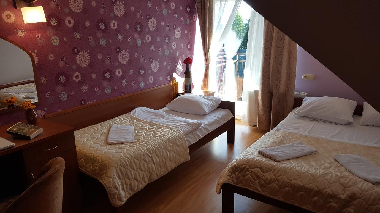 Gosciniec Kukle Exterior foto